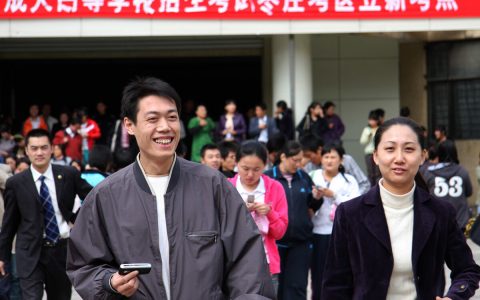 成人高考与普通高考的区别在哪里，成考和普考哪个优势大