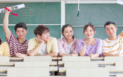 自考本科文凭好不好（自考本科有什么优势）